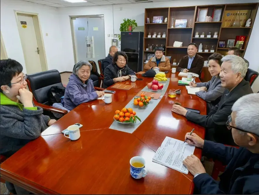 中国农业科学院生态农业种植专家梁鸣早老师到访攀宝集团