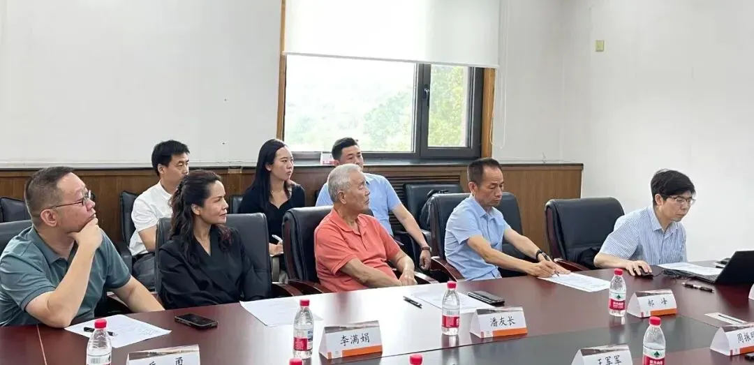攀宝集团与中国农大举行生态农业科技创新与发展基金项目座谈会