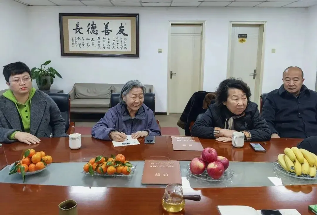 中国农业科学院生态农业种植专家梁鸣早老师到访攀宝集团