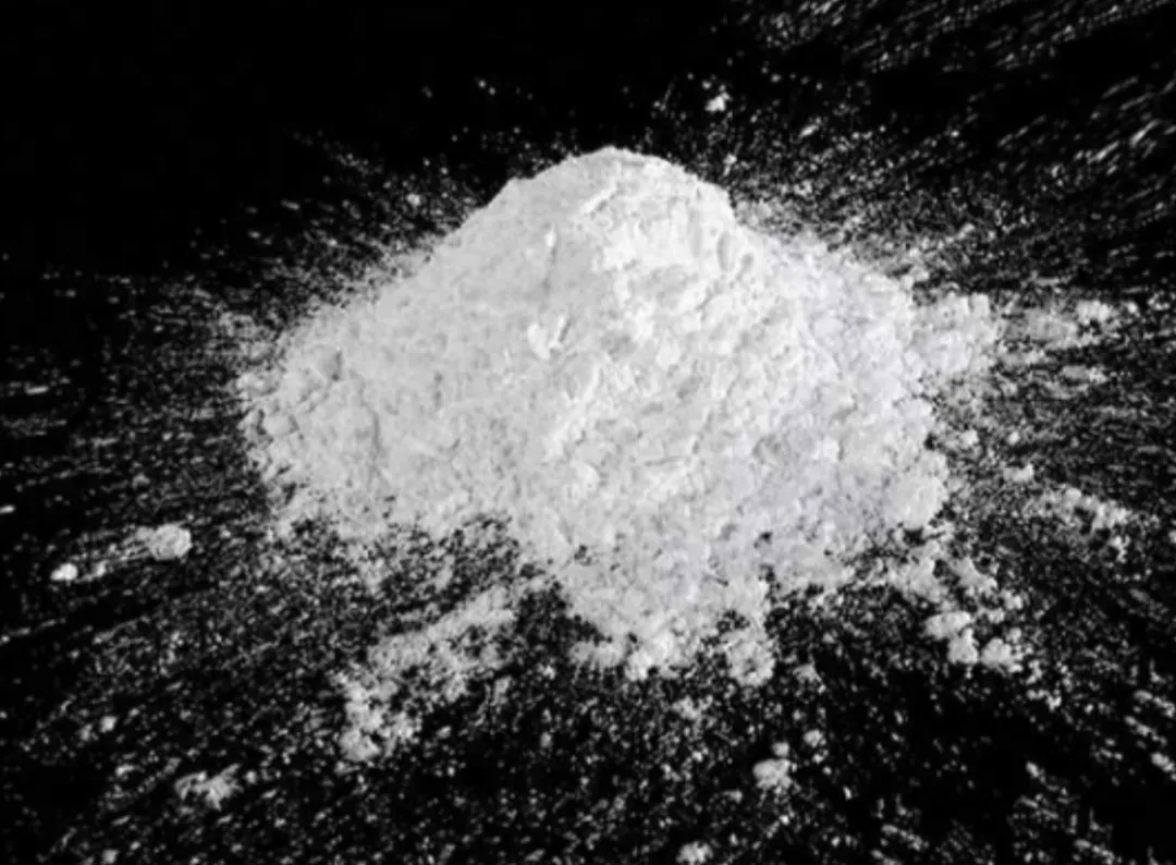 沸石新闻 | 天然沸石如何通过孔道工程赋能聚氨酯、密封与绿色制造?